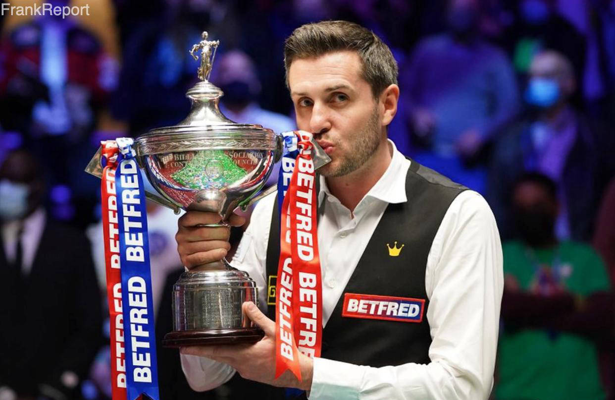 半决赛1-3落后，对手提前庆祝，林诗栋连扳三局逆转！