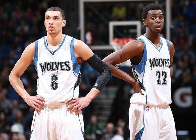 VCT：kaajak凛冽枪火爆裂四杀，FNC 2-0淘汰G2挺进败决